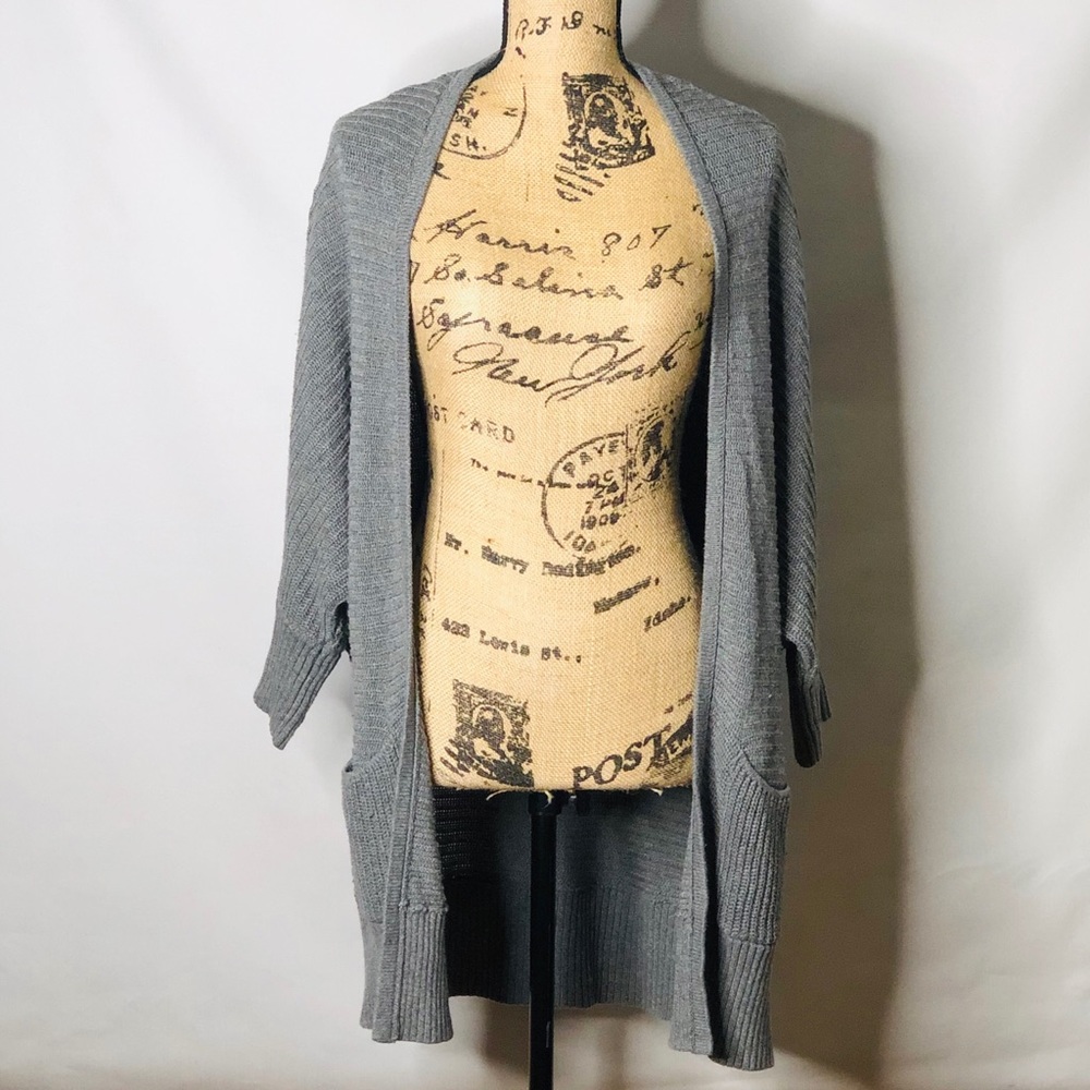 AMERICAN EAGLE OUTFITTERS grey cardigan size M